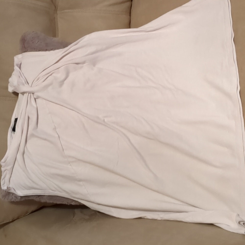 Women's white top